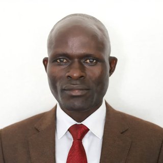 Cyrus Lujaja